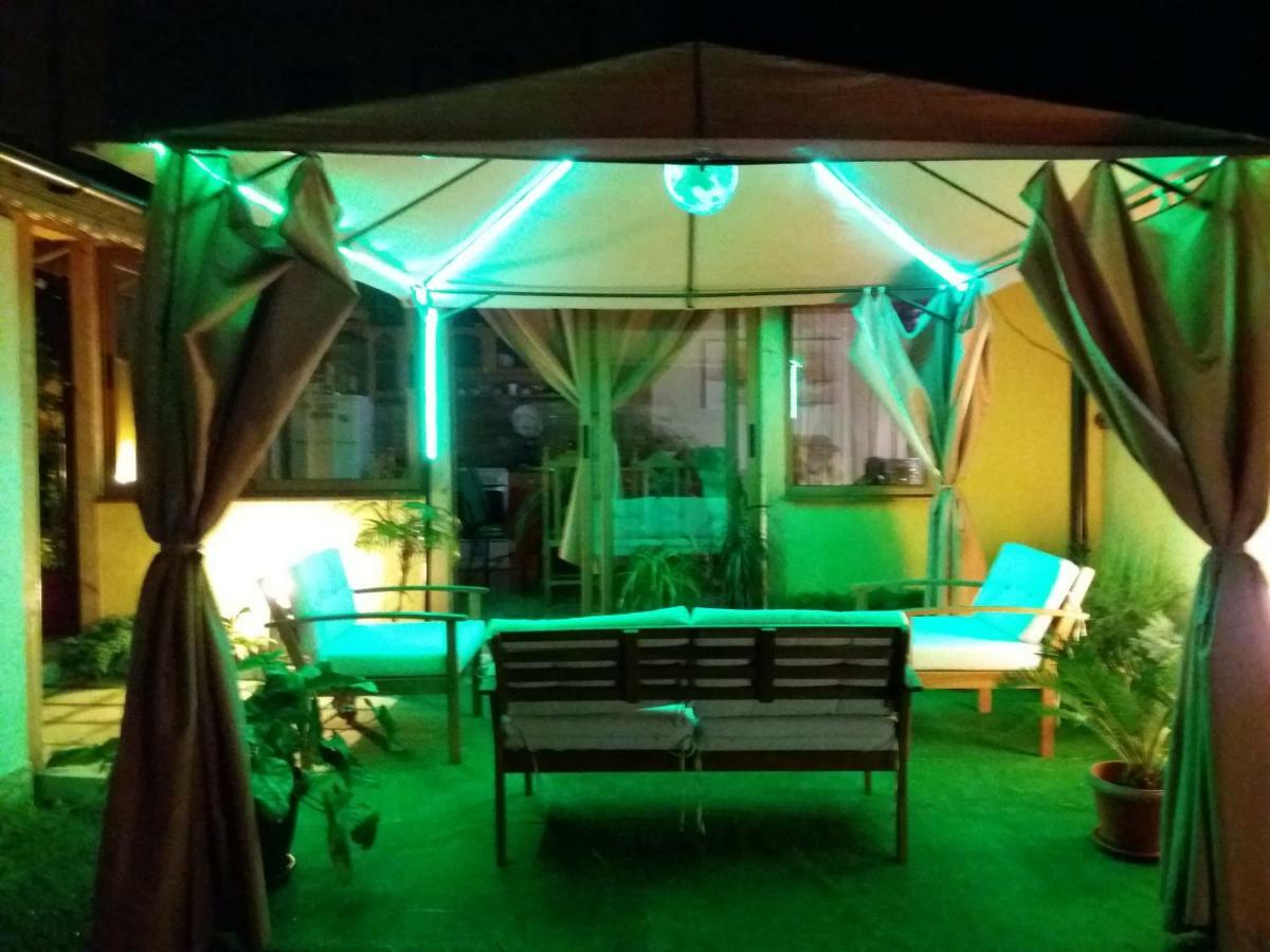 Vila Riviera Chernomorets Bagian luar foto
